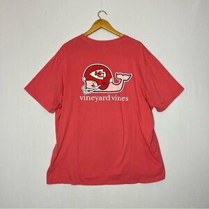 Vineyard Vines Kansas City Chiefs Football Pocket Tshirt Mens Size XXL Taylor S